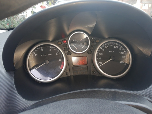 Imagem 2 de 6 de Peugeot 207 2009 1.4 Xr Sport Flex 5p