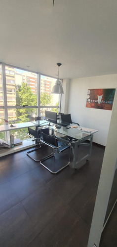 Vendo Gran Oficina En Zona Macrocentro - Edificio De Categoria Con Sum Y Terraza