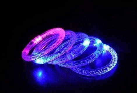 10 Pulseras Luz Led Batucada Boda Xv Disco Neon Fiesta Led Surtido