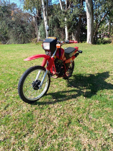 Imagen 8 de 12 de Yamaha Dt 125