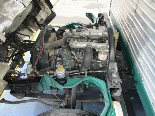 Furgon Mitsubishi Canter Fuso Fe85de6slgp
