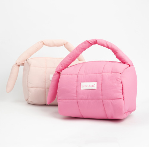 Portacosmeticos Neceser Aesthetic Cartuchera Puffer Lavable Color Fucsia Diseño De La Tela Puffer Liso