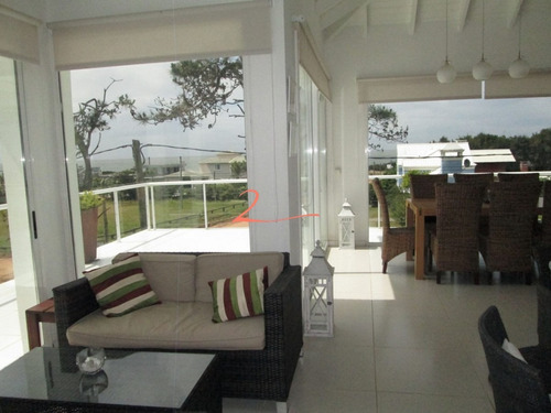 Casa En Montoya, 6 Dormitorios *- Ref: 3457