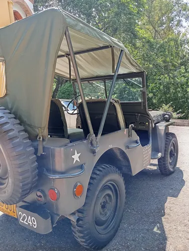 Jeep Willys 4j 2.2 4x4