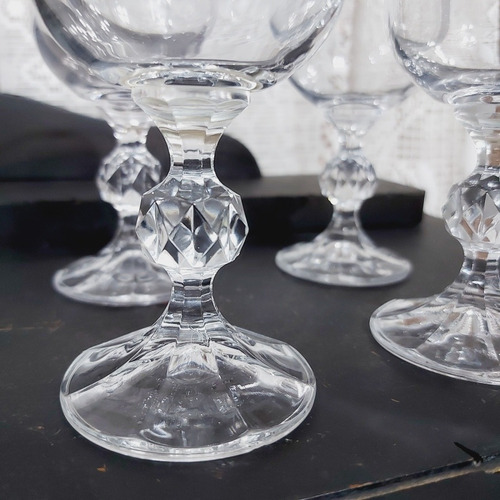 Imagem 2 de 7 de Taça Vinho Cristal Bohemia Jogo Com 4 Unidades 14cm Altura