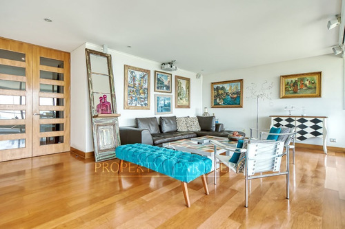 Amplio Y Acogedor Departamento Duplex Con Gran Vis...