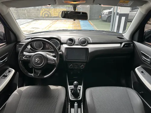 Suzuki Swift Híbrido 2022
