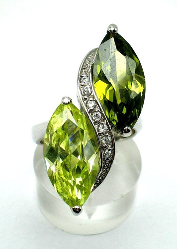 Anillo De Plata 925 Rodinada Peridot Y Zafiros