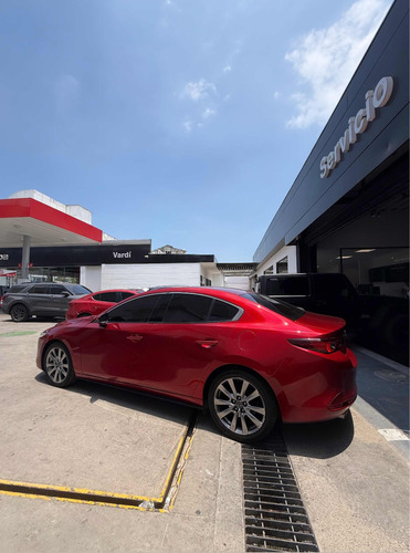 Mazda 3 2.0 Grand Touring Híbrido automatlco