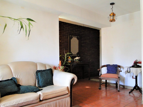 Imagen 4 de 12 de Apartamento Centrico. Al Lado Del Parque Los Caobos