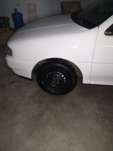 Imagem 1 de 8 de Volkswagen