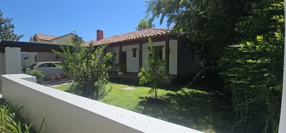 Imagen 3 de 30 de Casa En Venta De 4 Dorm. En Colina