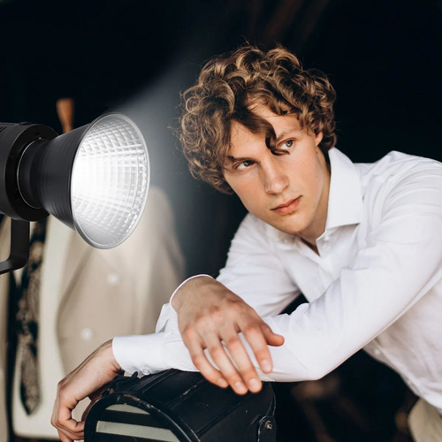 Luz De Vídeo Led Rgb Godox Sl150r Sl Rgb Cob10000k