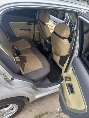 Imagen 10 de 15 de Chery Arauca Sedan