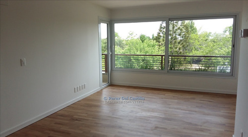 Venta Apartamento 2 Dormitorios Carrasco Planta Baja