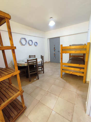Venta Departamento En Santa Teresita, Monoambiente En Planta Baja, Calle 34 Nro. 373, La Costa.
