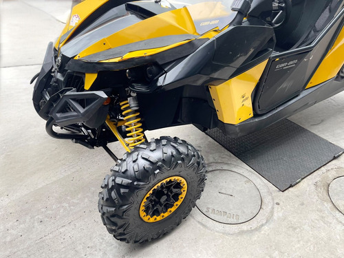 Can-am Maverick Max X Mr 1000r Can-am Maverick Max Xrs 1...