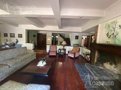 Imagen 18 de 30 de Lote - Acas.-libert./solis