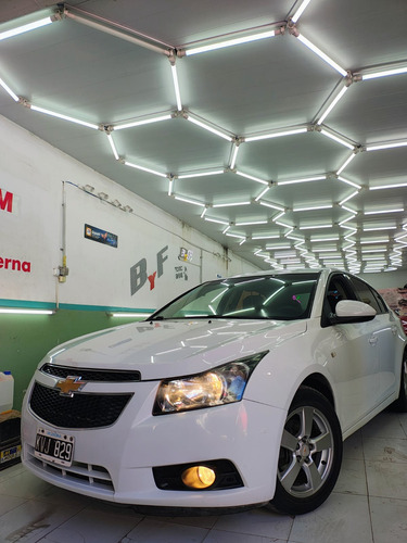 Chevrolet Cruze 1.8 Lt Mt