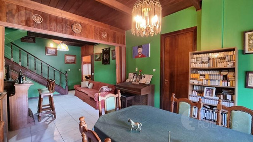 Imagen 8 de 30 de Venta Casa 5 Ambientes Pileta Quincho Parrilla Vicente Lopez Olivos