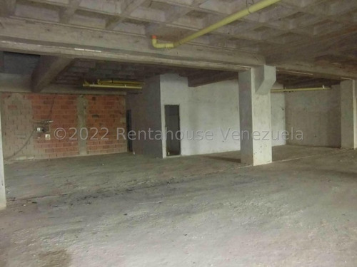 Imagen 7 de 13 de Eloisa Mejia Rentahouse Vende Local En La Esmeralda San Diego 22-26634