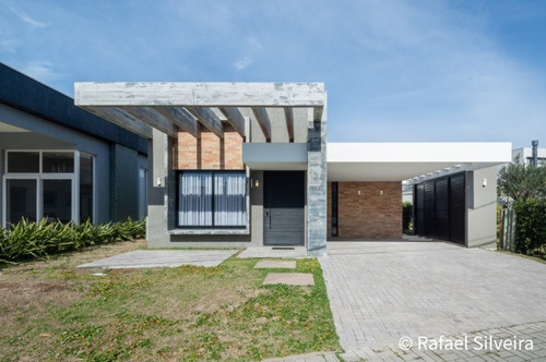 Imagem 4 de 30 de Casa À Venda Em Xangri-lá - Ca01189 - 68219623