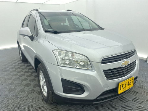 Imagen 2 de 25 de Chevrolet Tracker Ls Mt 1.8