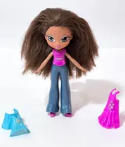 Comprar Muñeca Yasmin Mga Bratz Moda Vestidos A Presión 2009