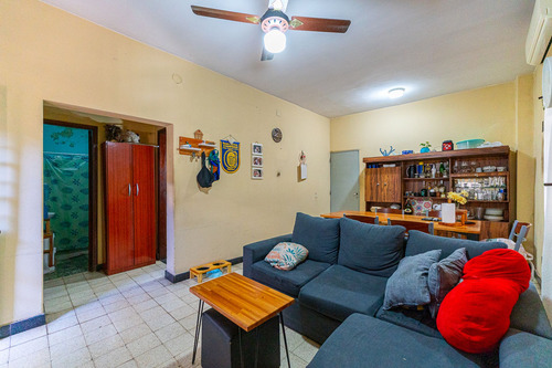 Ph De 2 Dormitorios Con Patio En Venta Acepta Auto