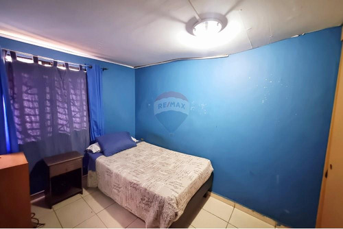 Amplia Casa Con Excelente Conectividad