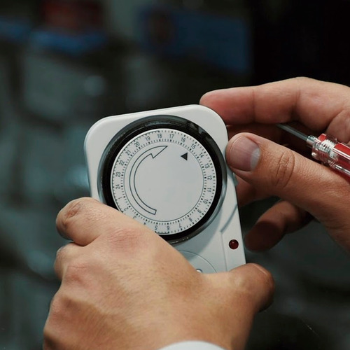 Interruptor Reloj Mecanico Timer Programable Enchufable 24h