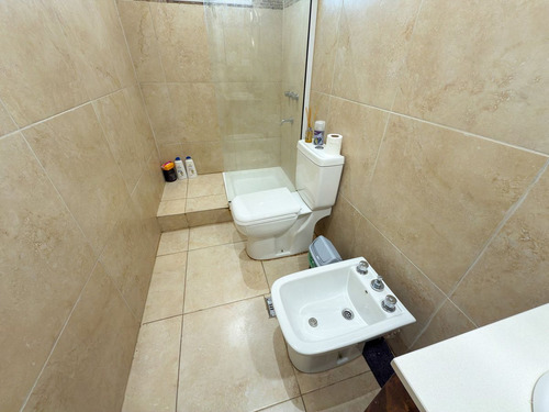 Venta En Tandil De Departamento Con Cochera