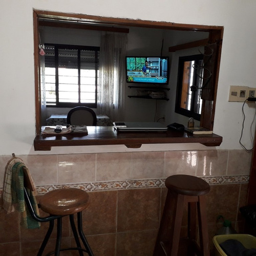 Se Vende Casa En Barros Blancos 2 Dorm. Cochera Parrillero