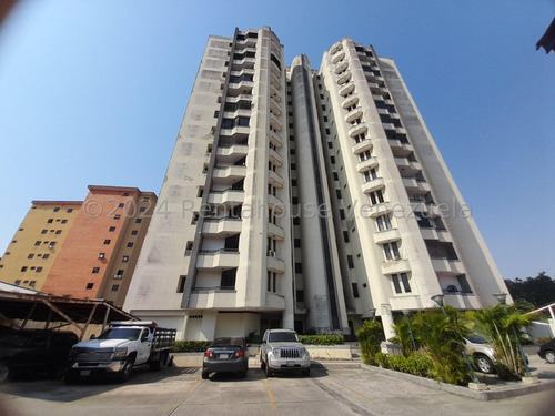 Apartamento En Venta En Triangulo Del Este De Barquisimeto, Lara M C T - @rentahouse.centrooccidente