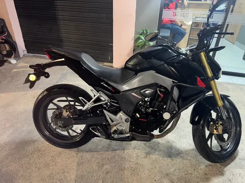Honda Cb190r