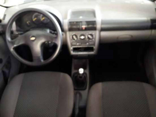 Imagem 7 de 7 de Chevrolet Classic 1.0 Mpfi Ls 8v Flex 4p Manual