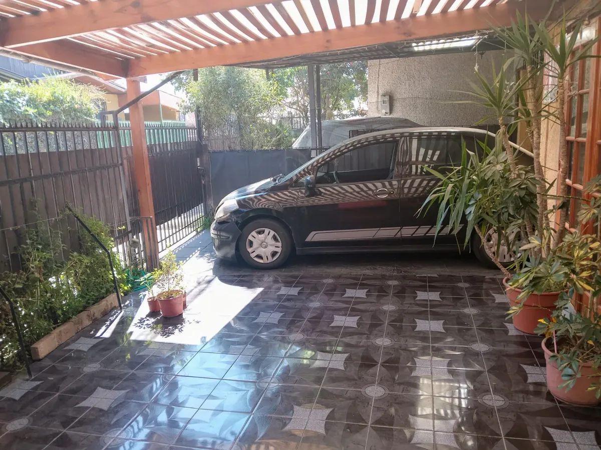 Imagen 2 de 8 de Gestimob, Casa De Un Piso Miserinos/ Avenida Central