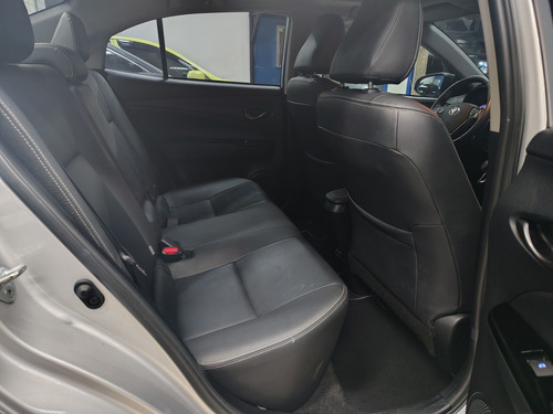Toyota Yaris Sedan 1.5 16V FLEX SEDAN XLS MULTIDRIVE