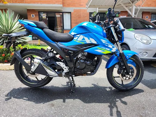 Suzuki Gixxer 150 Fi Abs 2023, Colores Clasicos De Suzuki