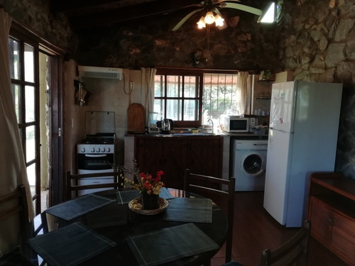 Imagen 7 de 23 de Casa En Piriapolis,playa Grande Con Piscina Leer