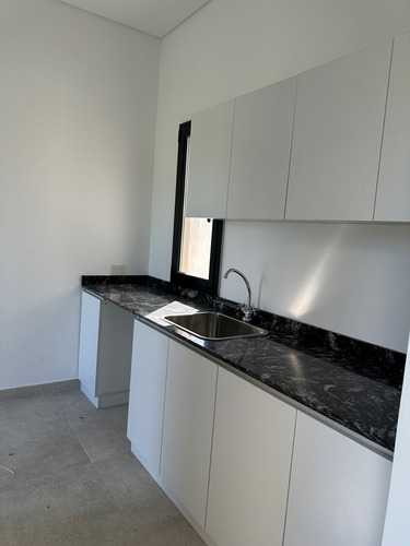 Casa Chalet En Venta En Altos De Campo Grande, Pilar, G.b.a. Zona Norte