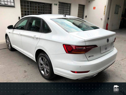 Volkswagen Jetta 1.4 250 Tsi Total Flex R-line Tiptronic