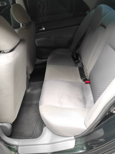 Imagen 6 de 9 de Mitsubishi Lancer