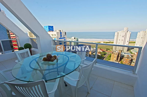 Apartamento Penthouse En Venta - Brava