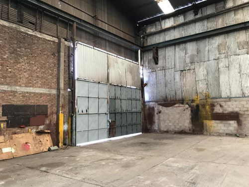 Imagen 4 de 4 de Importante Inmueble Industrial Con Salida A Dos Calles