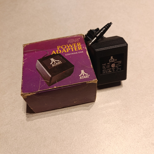 Atari 2600 Fuente De Alimentacion Original Con Su Caja 110v (Usado)