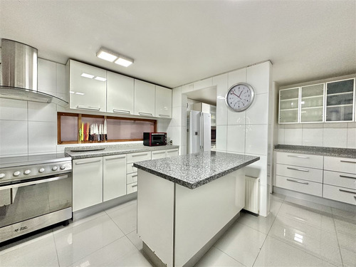 Camino Las Flores / 1.404 M2 Terreno