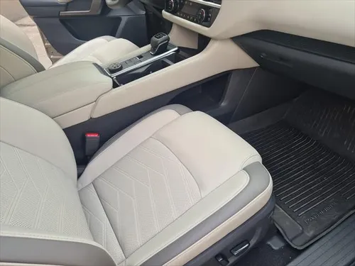 Nissan Pathfinder 3.5 Platinum At