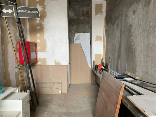 Arriendo Local Comercial De 42,39 M2, Metro Monte Tabor