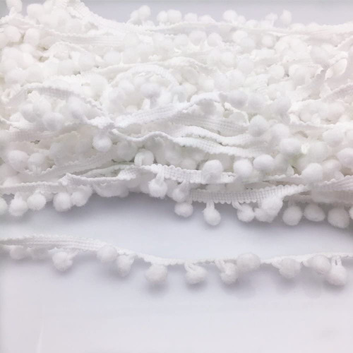 Imagen 2 de 2 de Madroño Pompón Blanco 2.2 Cms. Paquete De 13 Metros